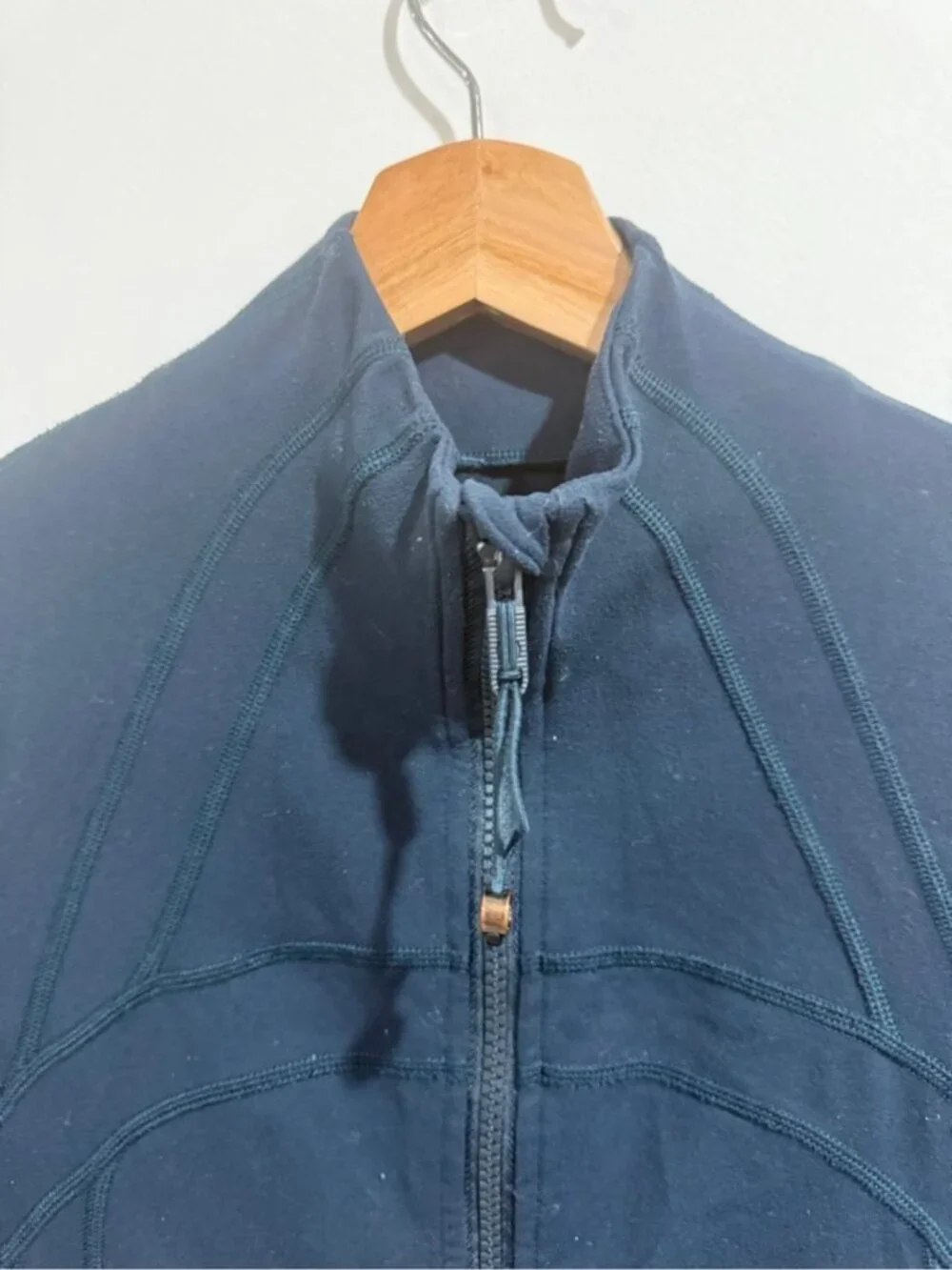 Lululemon Navy Blue Zip Up Athletic Jacket Size 10 Women’s Activewear